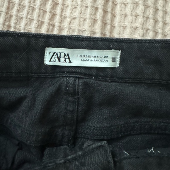 Zara jeans - Picture 2 of 4
